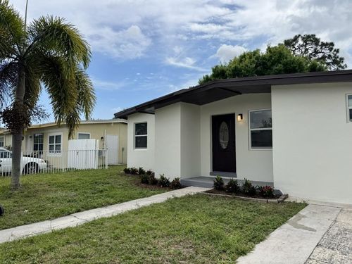 1218 Nw 13th Ct, Fort Lauderdale, FL, 33311-5956 | Card Image