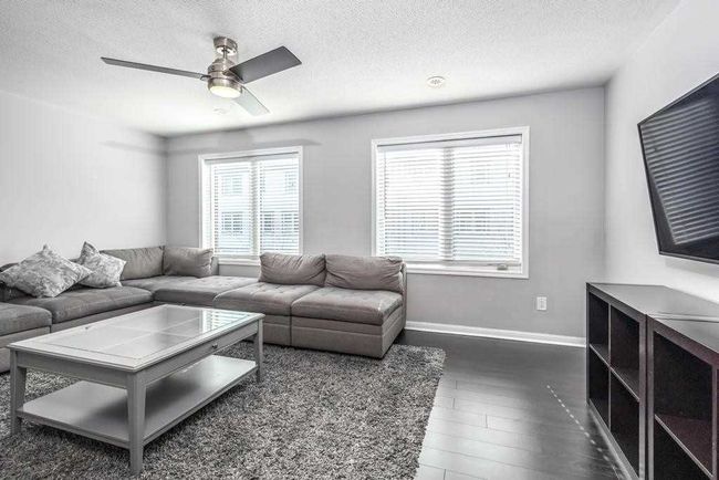 7 Ariel Rd, House attached with 3 bedrooms, 2 bathrooms and 2 parking in Brampton ON | Image 7