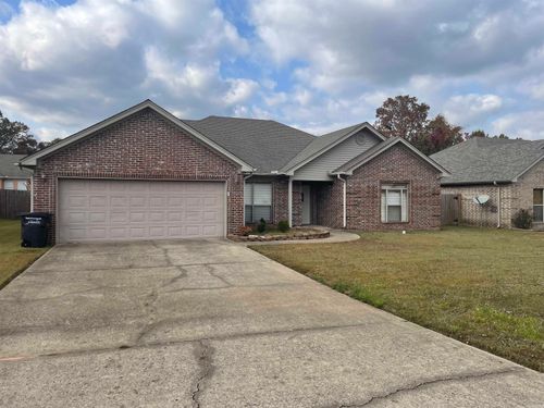 1901 Reveille Cir, Jacksonville, AR, 72076-9157 | Card Image