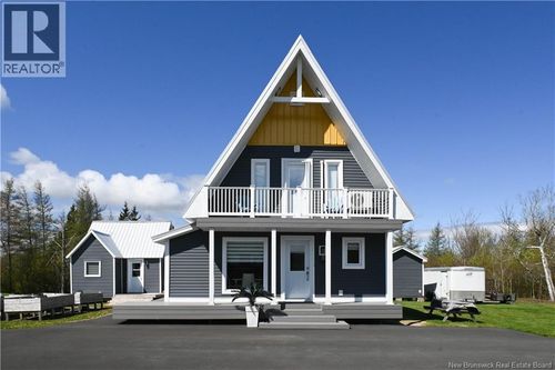 27 Chiasson Rd, Caraquet, NB, E1W1A3 | Card Image