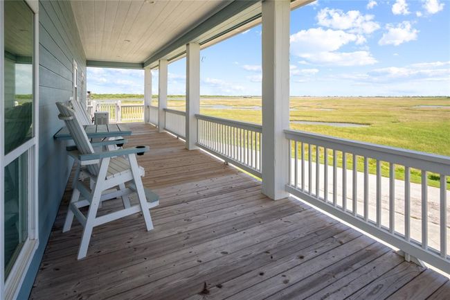 1301 Lagoon Dr, House other with 3 bedrooms, 2 bathrooms and 1 parking in Crystal Beach TX | Image 38