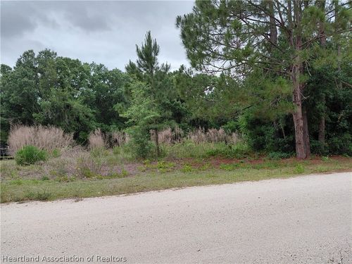 2134 W Flamingo Road, Avon Park, FL, 33825 | Card Image