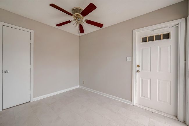 2703 Cypress St, House other with 3 bedrooms, 1 bathrooms and 1 parking in Pasadena TX | Image 9