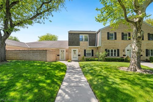g-134-21028 Reserve Ct, Fairview Park, OH, 44126-1253 | Card Image