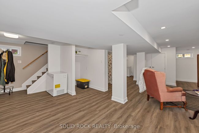 1229 Erindale Dr, House other with 4 bedrooms, 2 bathrooms and 3 parking in Ottawa ON | Image 26