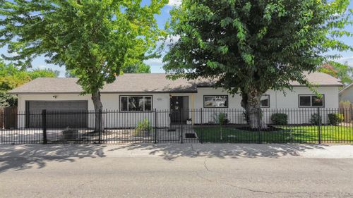 3232 Mission Ave, Carmichael, CA, 95608-3109 | Card Image