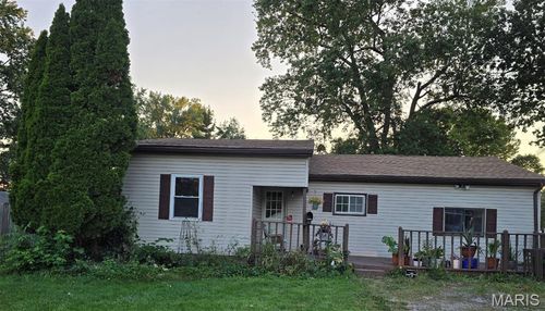 544 Logan St, Bethalto, IL, 62010-1814 | Card Image