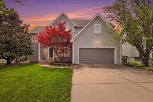 19707 W 96th Terrace, Lenexa, KS, 66220 | Card Image