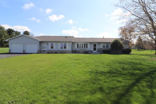 1125 N 350 E, Chesterton, IN, 46304-9330 | Card Image