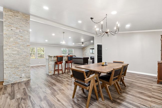 5273 Savannah Way, House other with 3 bedrooms, 2 bathrooms and null parking in Von Ormy TX | Image 4