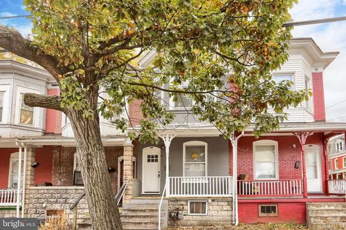 526 S 16th St, HARRISBURG, PA, 17104-2215 | Card Image