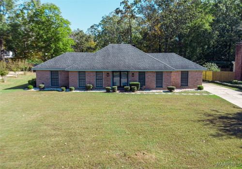 1737 Wentworth Dr, Montgomery, AL, 36106-2638 | Card Image