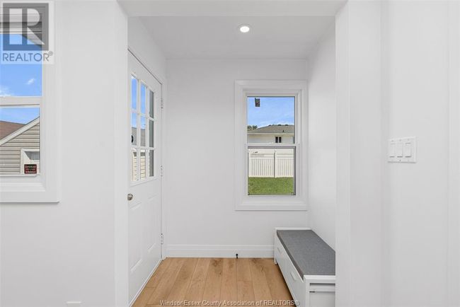 2968 Langlois Ave, House other with 3 bedrooms, 1 bathrooms and null parking in Windsor ON | Image 17