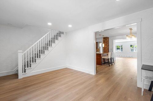 46 Marino Ave, Port Washington, NY, 11050-4208 | Card Image