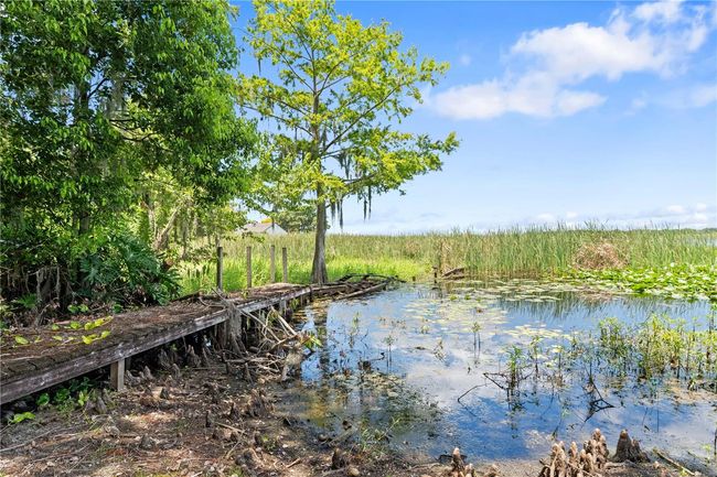 Lakefront with dock that needs to be rebuilt. | Image 76