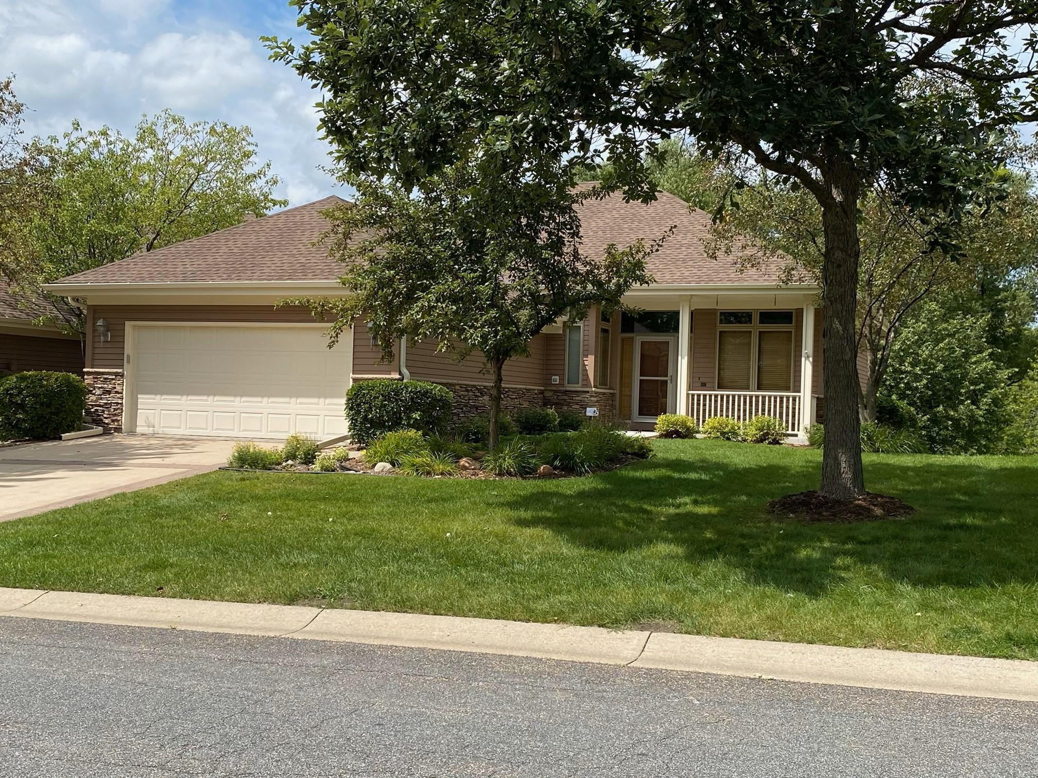 Glynwater Trl, Prior Lake, MN 55372
