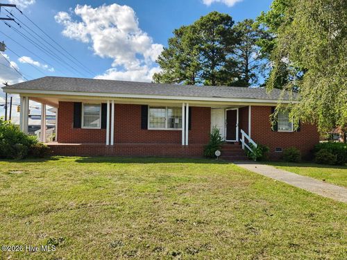 200 Morrison Ave, Tarboro, NC, 27886-2530 | Card Image
