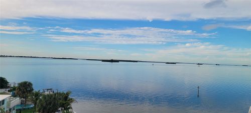 apt-402-1860 N Fort Harrison Ave, CLEARWATER, FL, 33755-1765 | Card Image