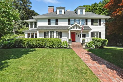15 Winthrop Rd, Lexington, MA, 02421-5645 | Card Image