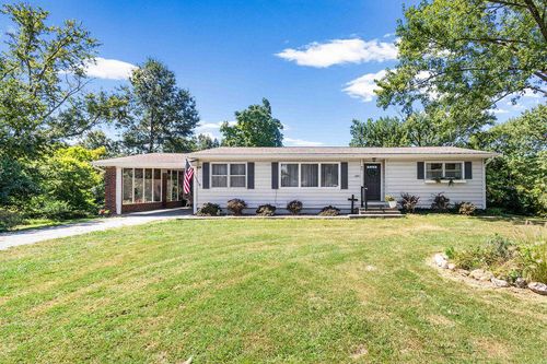 1084 Private Road 1237, MOBERLY, MO, 65270-4519 | Card Image