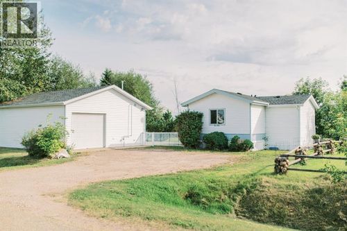 5101 49 Ave, Botha, AB, T0C0N0 | Card Image