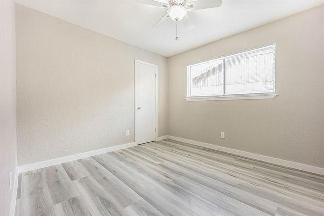 Bedroom # 3, walk in closet. | Image 13