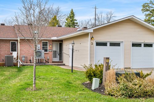 33-3 Lally Lane, Perth, ON, K7H3M3 | Card Image