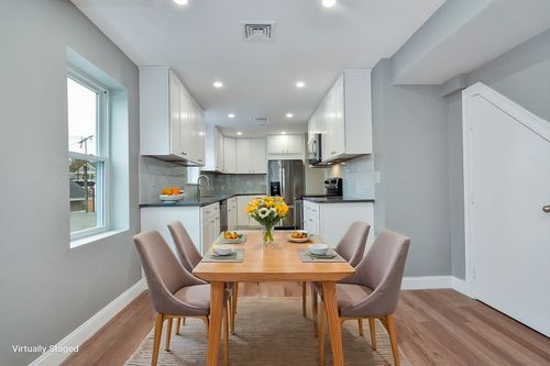 a-87 Main St, North Andover, MA, 01845-2585 | Card Image