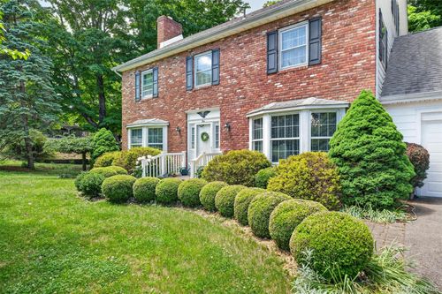 1 Taft Pl, Cornwall On Hudson, NY, 12520-1713 | Card Image