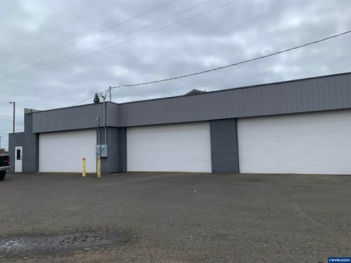 c-201 Ne Polk Station Rd, Dallas, OR, 97338 | Card Image