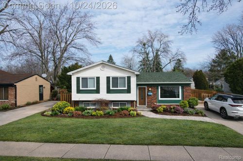 15777 Harrison, Romulus, MI, 48174-3096 | Card Image