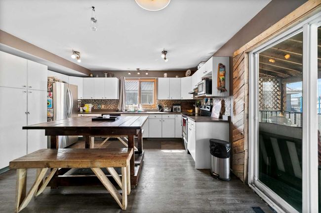 4930 53 Street, House other with 3 bedrooms, 3 bathrooms and 2 parking in Killam AB | Image 21