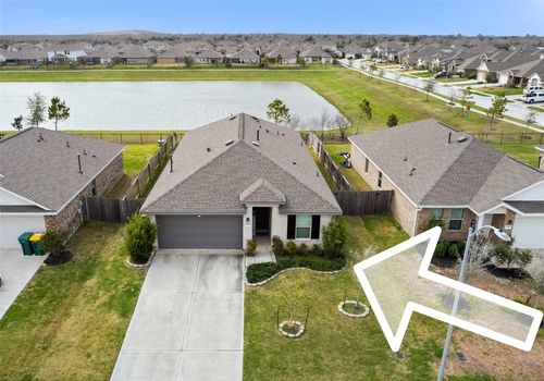 444 Maple Bend Ln, La Marque, TX, 77568-1995 | Card Image
