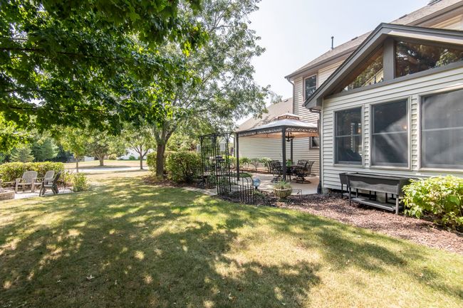 504 Eastern Trl, House other with 4 bedrooms, 4 bathrooms and null parking in MUKWONAGO WI | Image 56