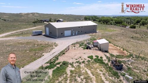 127 Arrowhead Rd, Torrington, WY, 82240-9018 | Card Image