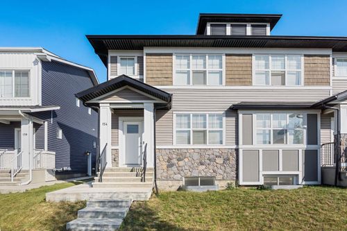 154 Creekside Drive Sw, Calgary, AB, T2X4A8 | Card Image