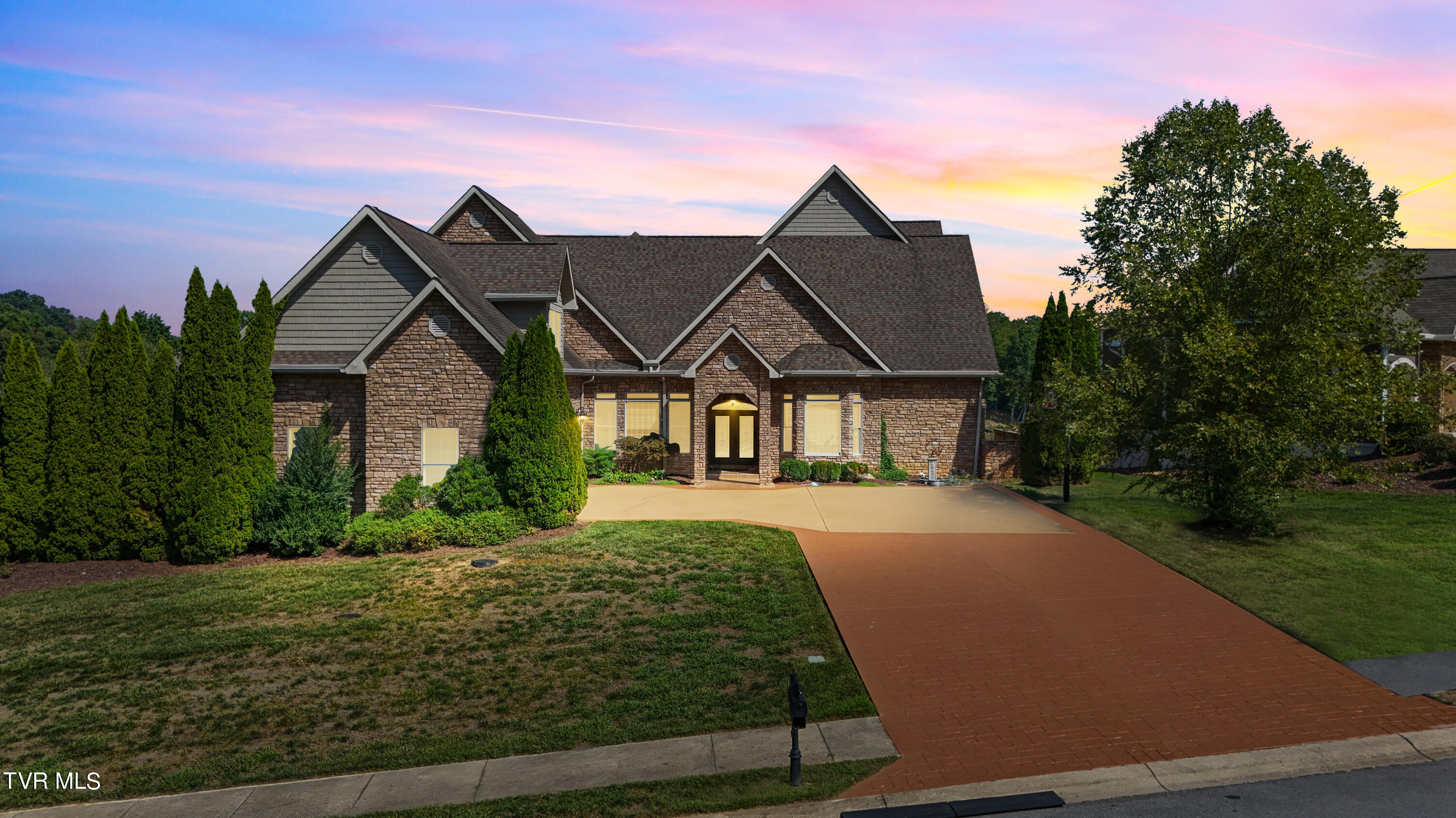Lake Approach , Johnson City, TN 37601