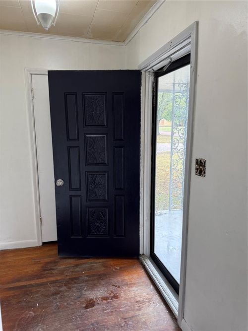 300 E Broadway St, Wetumka, OK, 74883-4509 | Card Image