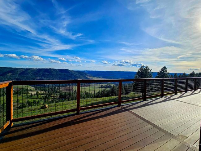 520 Valley View Dr, House other with 5 bedrooms, 4 bathrooms and null parking in Lenore ID | Image 11