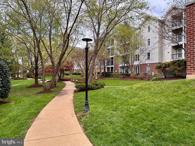 UNIT-9423 - 1530 Spring Gate Dr, Condo with 2 bedrooms, 2 bathrooms and null parking in MCLEAN VA | Image 51