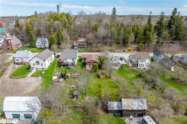 28 Bond St E, House other with 3 bedrooms, 2 bathrooms and 2 parking in Fenelon Falls ON | Image 48