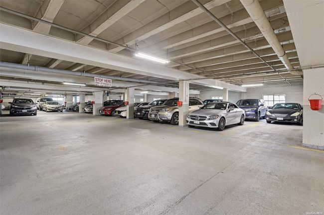 APT-9A - 69-10 108 Th St, Home with 2 bedrooms, 2 bathrooms and null parking in Forest Hills NY | Image 17
