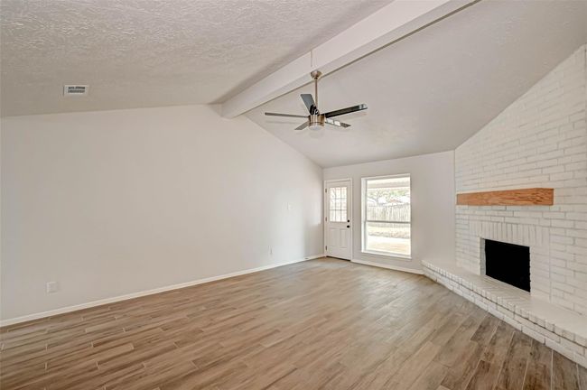 2330 Grind Stone Ln, House other with 3 bedrooms, 2 bathrooms and 2 parking in Sugar Land TX | Image 18