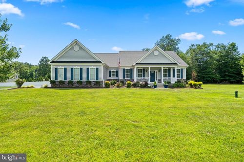 6879 S Zelkova Ct, LA PLATA, MD, 20646-3840 | Card Image