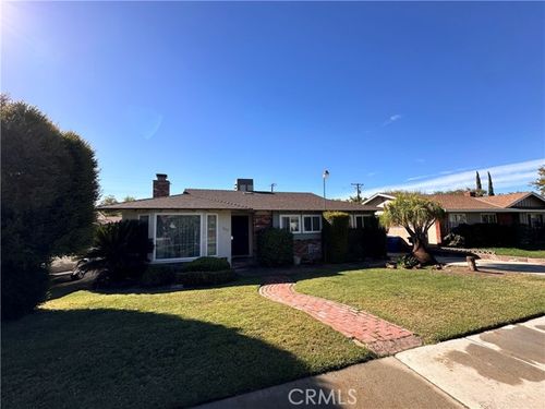  E 28th Street, San Bernardino, CA, 92404 | Card Image