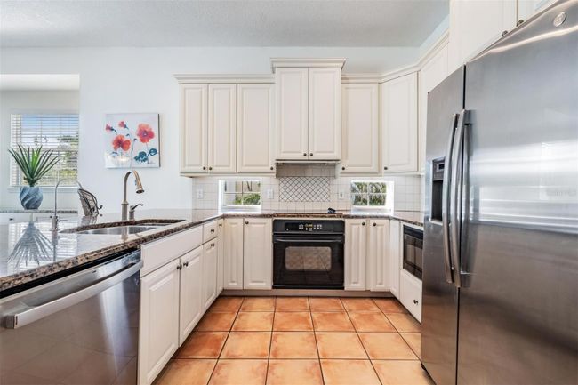 315 64 Th St, Condo with 3 bedrooms, 3 bathrooms and null parking in Holmes Beach FL | Image 9
