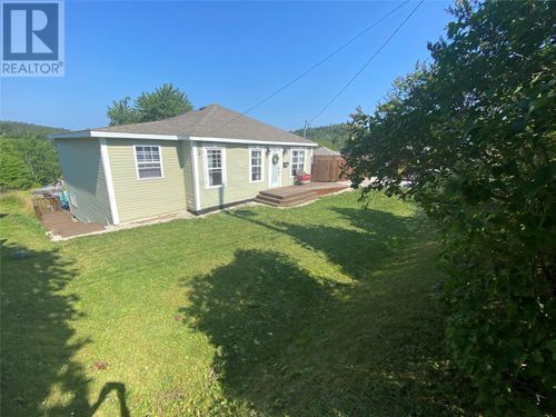 16 Petries St, Corner Brook, NL, A2H3L4 | Card Image