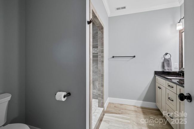 16 Sugarland Ridge Rd, House other with 3 bedrooms, 3 bathrooms and null parking in Fairview NC | Image 23
