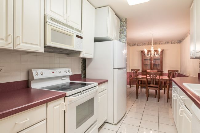 APT-1H - 400 Ascot Dr, Condo with 2 bedrooms, 2 bathrooms and 1 parking in Park Ridge IL | Image 12