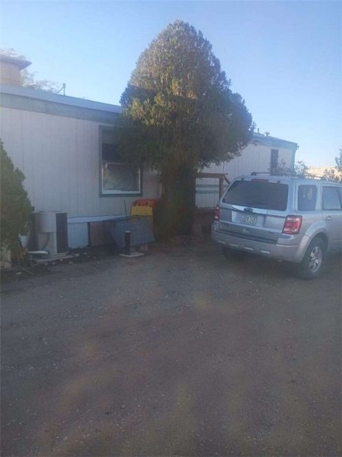 629 S Hoover Rd, Golden Valley, AZ, 86413-6870 | Card Image